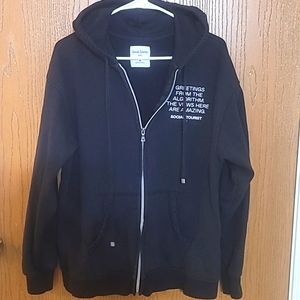 SOCIAL TOURIST ZIP UP
